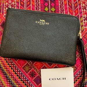 Coach Corner Zip Wristlet